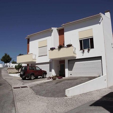 Quartos Confortaveis Em Casa Proximo Ao Mosteiro Batalha Exteriér fotografie
